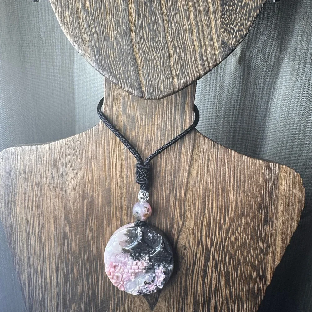 Icy Rhodonite Landscape and Flowers Pendant Necklace on Black Adjustable Rope - Picture 4 of 16